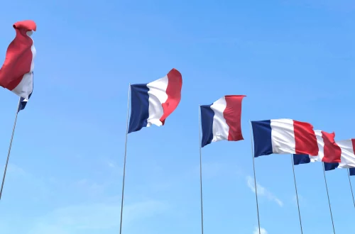 How to Move to France? A Guide to the Most Important Formalities