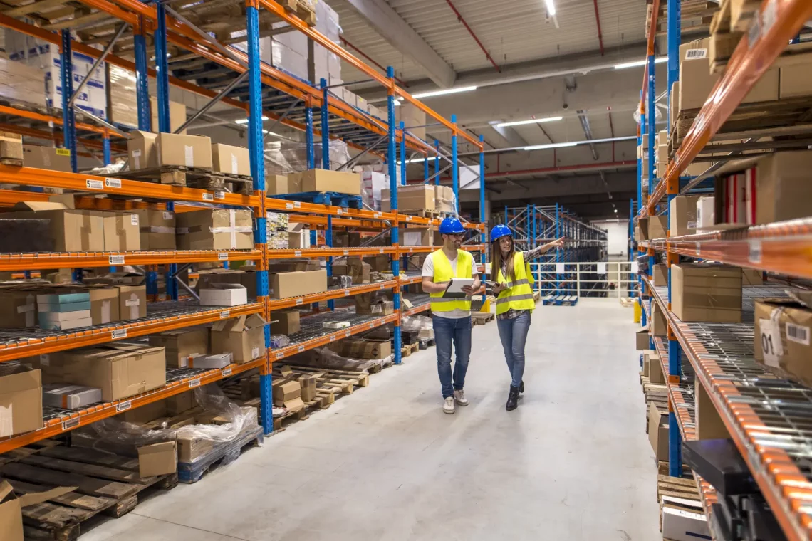 Logistyka w Niemczech i logistyka w Holandii – porównanie pracy i zarobków